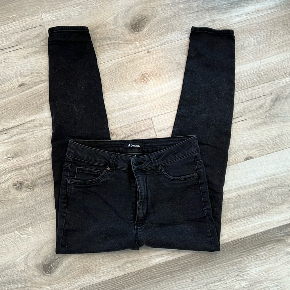 d. Jeans